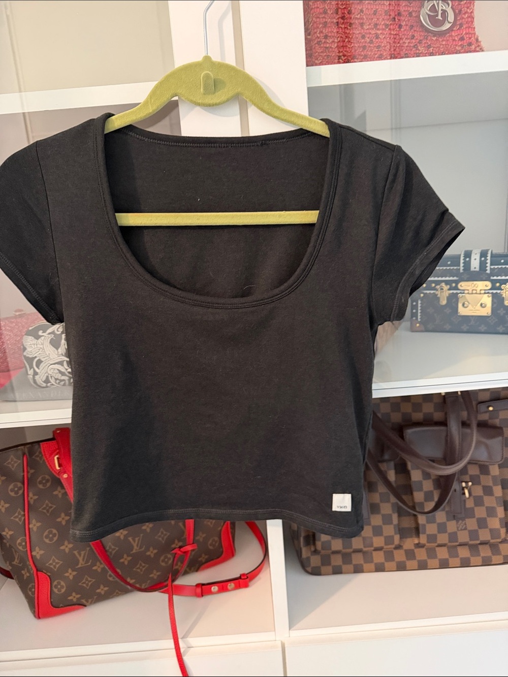 Vuori Black Scoop Neck Crop Tee